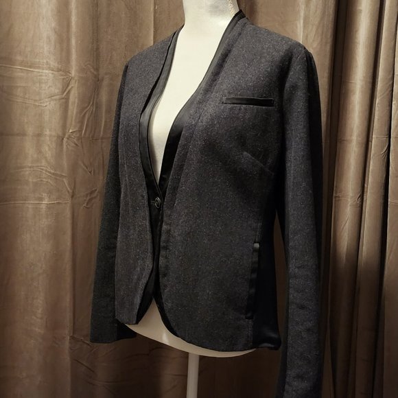 Simply Vera by Vera Wang Wool Blend Gray & Black Blazer - Picture 2 of 8